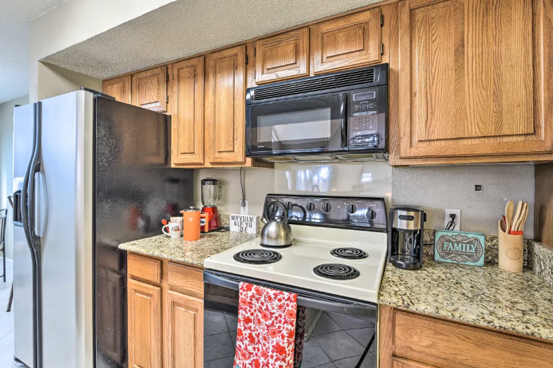 1700 Baird Farm Cir - Photo 5 of 14