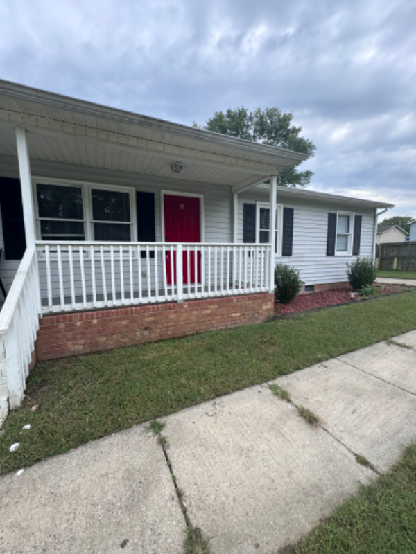 1802 Tucker St - Photo 2 of 18