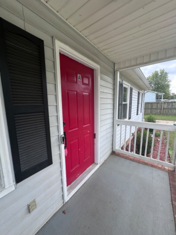 1802 Tucker St - Photo 3 of 18