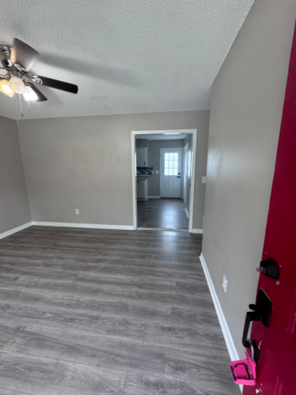 1802 Tucker St - Photo 5 of 18