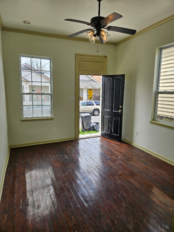 3119 Toulouse St - Photo 3 of 9