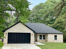 17562 Highland Cir - Photo 1 of 1