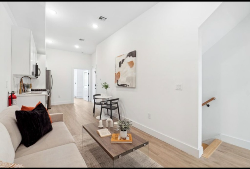 234 Webster Ave - Photo 2 of 14