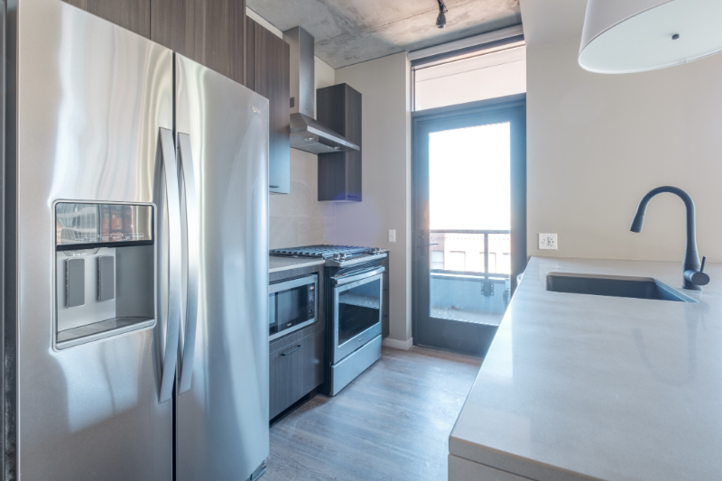 43 N Morgan St - Photo 3 of 20