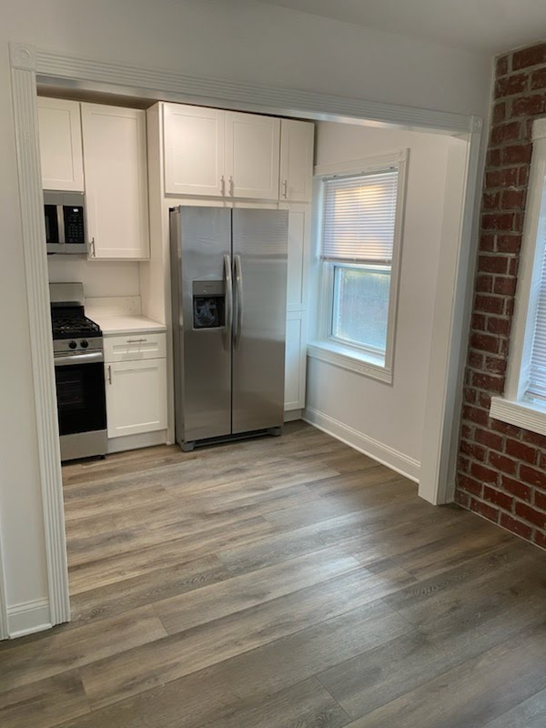 3640 Southwest Trfy #203 - Photo 4 of 7