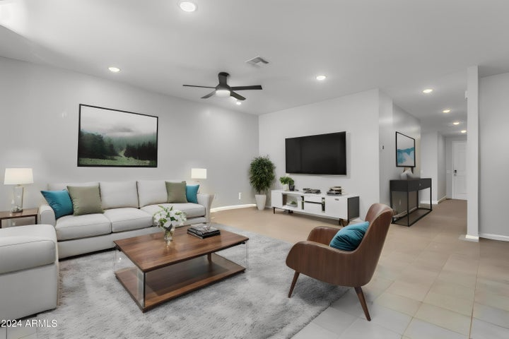 19908 W Badgett Ln - Photo 5 of 19