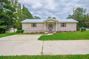 featured image of 3359 Hillabee Rd