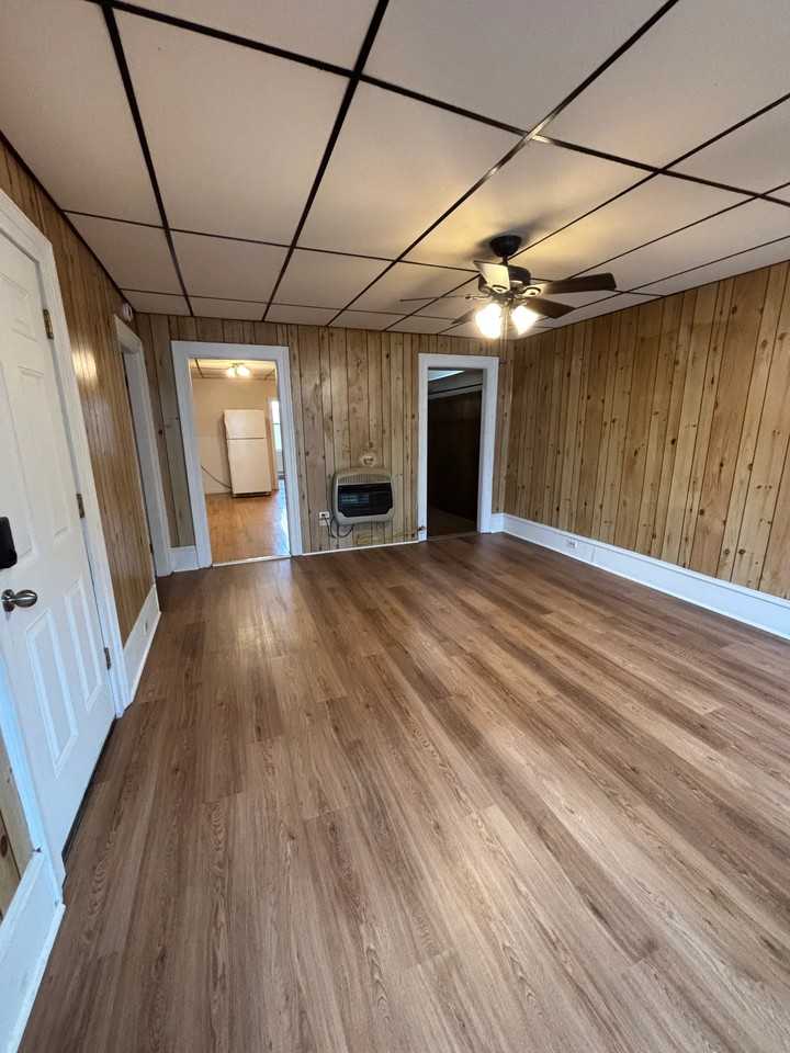 140 Congress St #140-2 - Photo 2 of 16