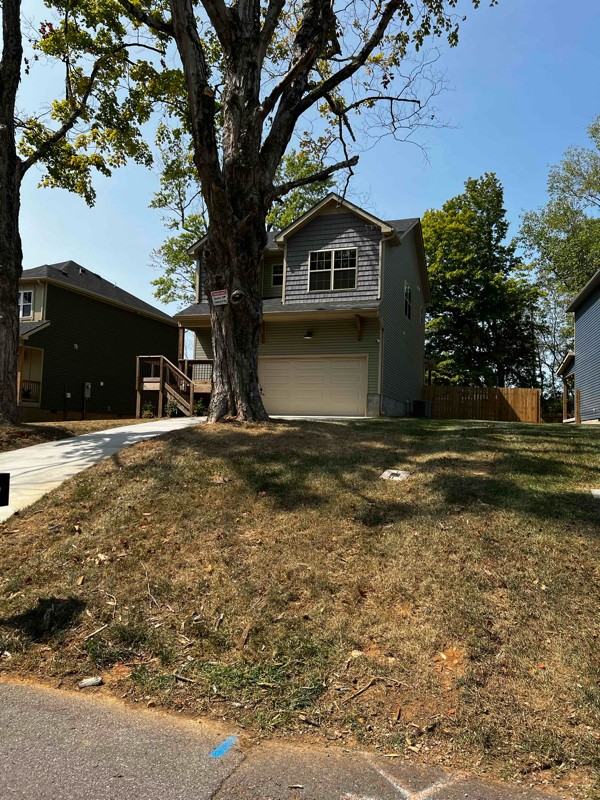 414A Oak St - Photo 2 of 23