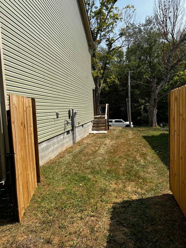 414A Oak St - Photo 4 of 23