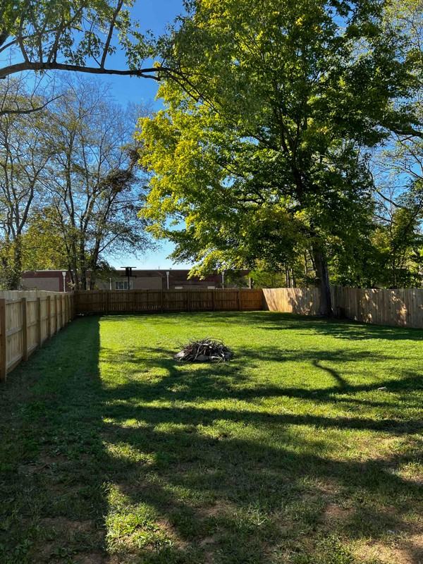 414A Oak St - Photo 5 of 23