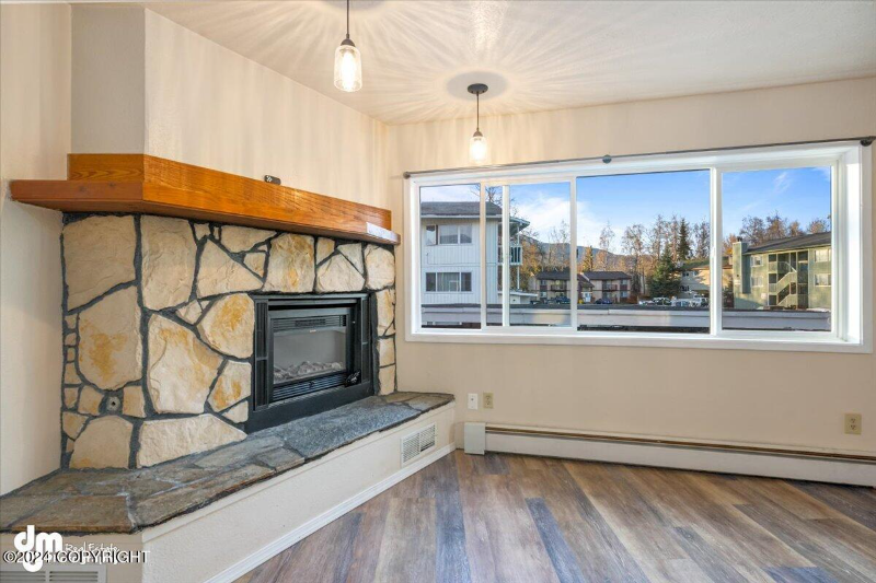 11429 Heritage Ct #4 - Photo 2 of 20