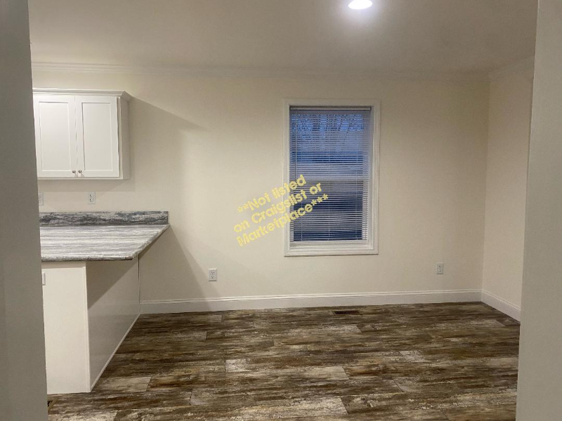 245 Thompson St - Photo 5 of 22