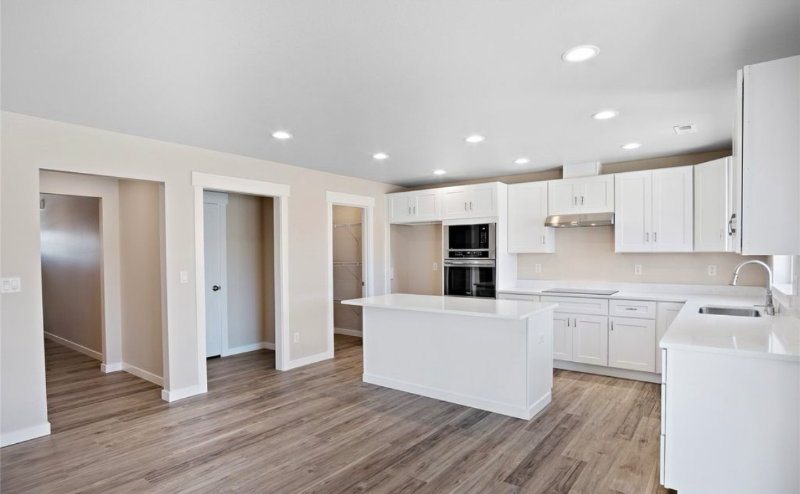 931 W Ted Yao Way #B - Photo 4 of 12