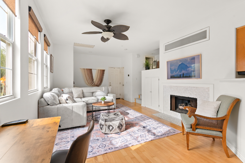 621 Sweet Pea Pl - Photo 7 of 35