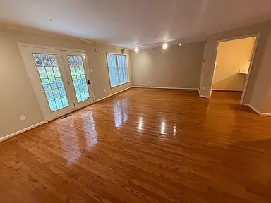 353 Bristol Cir - Photo 5 of 30