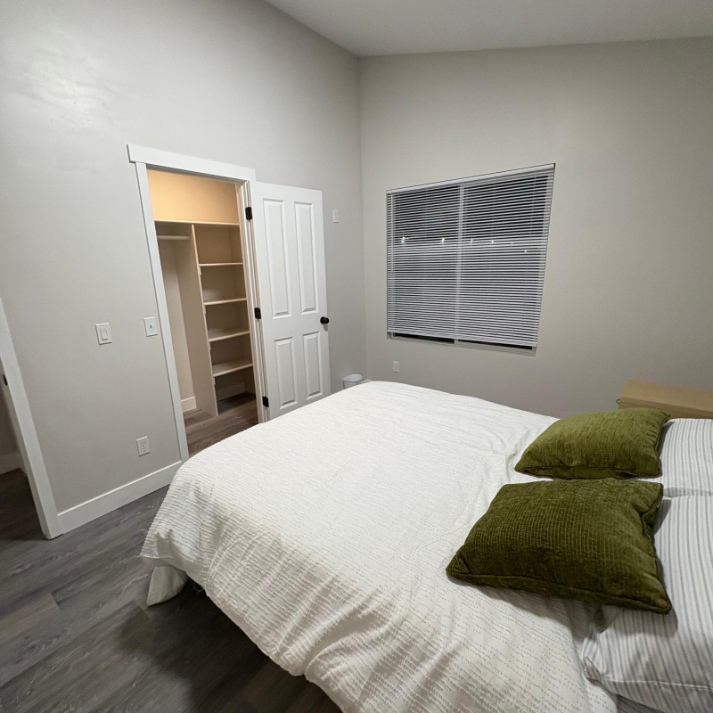 7531 S Birch St #2 - Photo 4 of 16