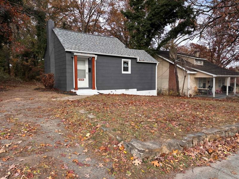 415 E 27th St - Photo 3 of 32