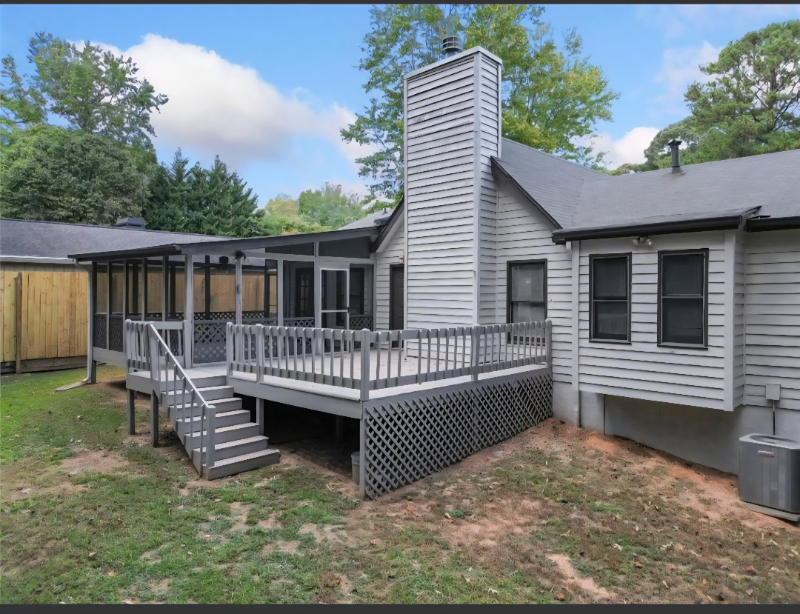 1315 Shiloh Trail East Nw