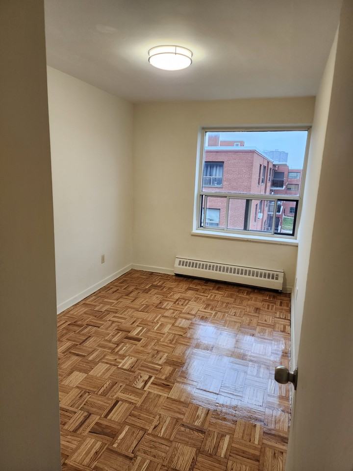 3266 Weston Road #415 - Photo 6 of 9