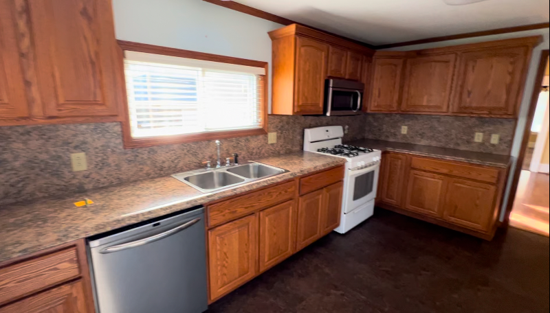 19 Parker Ave - Photo 4 of 8