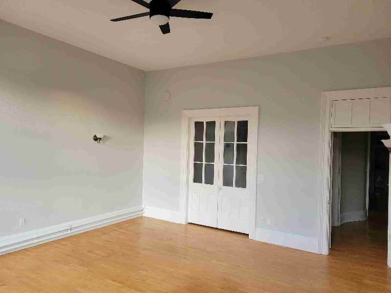 219 1/2 Watson St - Photo 2 of 23