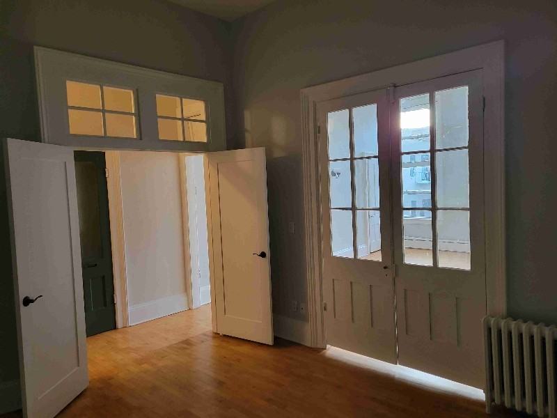 219 1/2 Watson St - Photo 3 of 23