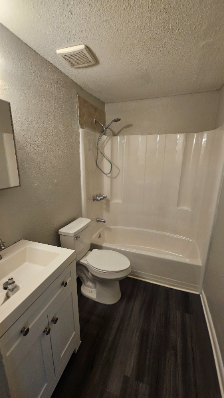 101 S Forest St #5 - Photo 2 of 20
