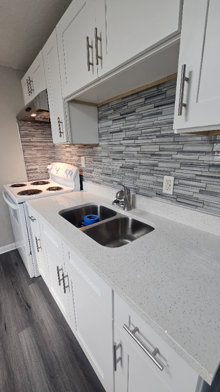 101 S Forest St #5 - Photo 4 of 20