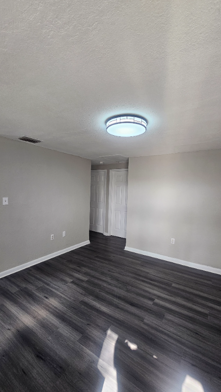 101 S Forest St #5 - Photo 5 of 20