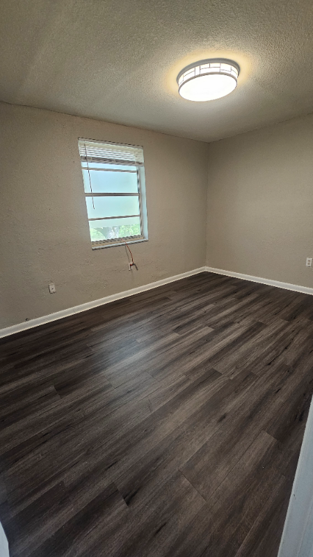 101 S Forest St #5 - Photo 7 of 20