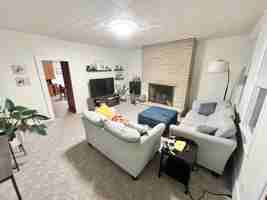 featured image of 983 Cherry St