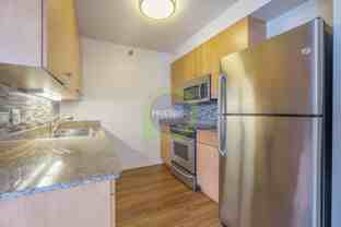 501 N Kingsbury St - Photo 1 of 1