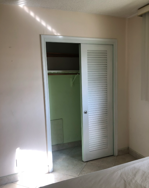 5406 Nw 23rd Ave - Photo 2 of 3