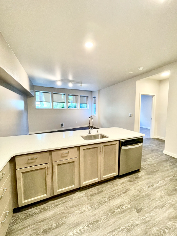 1925 S I St #B103 - Photo 5 of 20