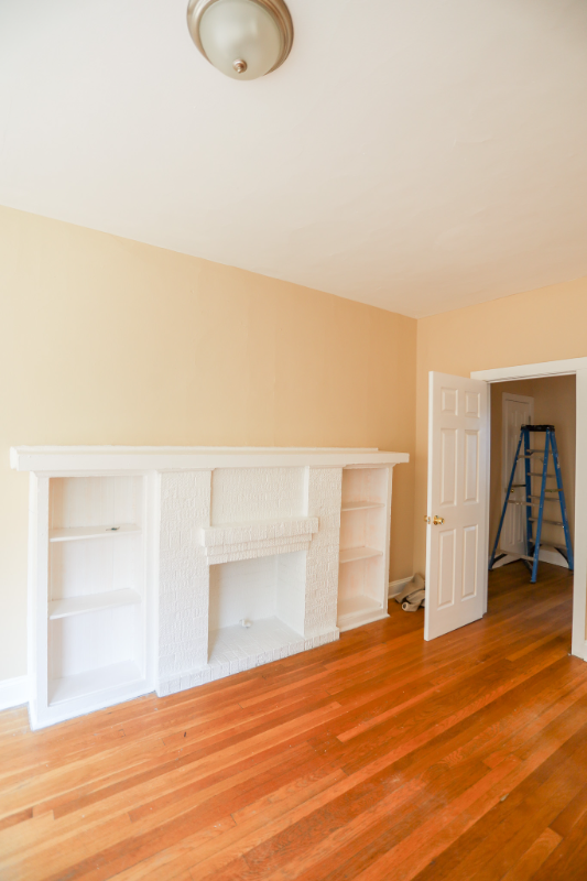 4728 N Spaulding Ave #3 - Photo 2 of 11