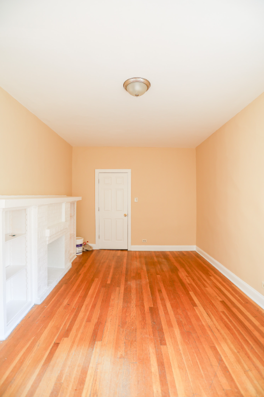 4728 N Spaulding Ave #3 - Photo 5 of 11