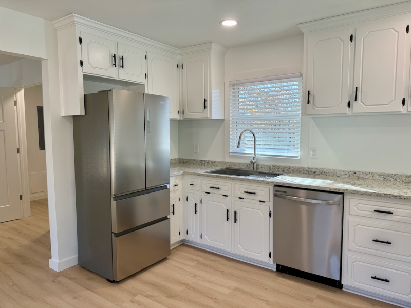 224 Cunningham Dr - Photo 3 of 18