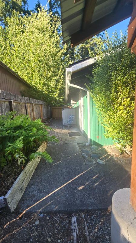 18440 Ne Woodinville Duvall Pl #B - Photo 2 of 13