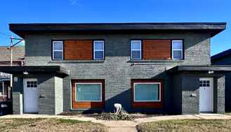 1001 N 40th St #A - Photo 1 of 1