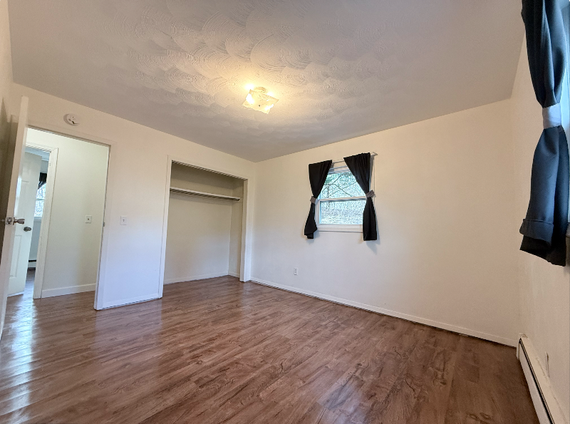 6007 Oran Ave #4 - Photo 4 of 9