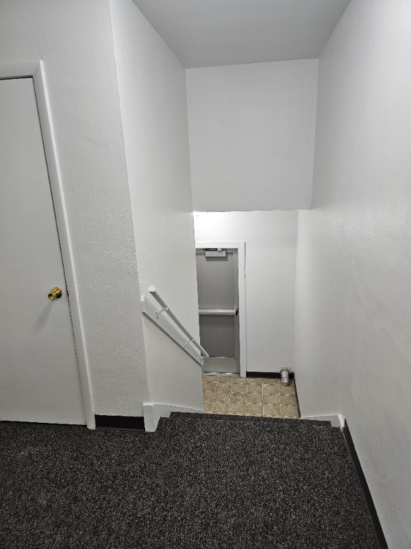 1011 19th St S #4 - Photo 4 of 15