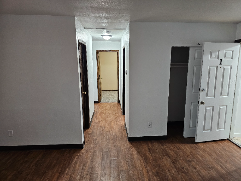 1011 19th St S #4 - Photo 7 of 15