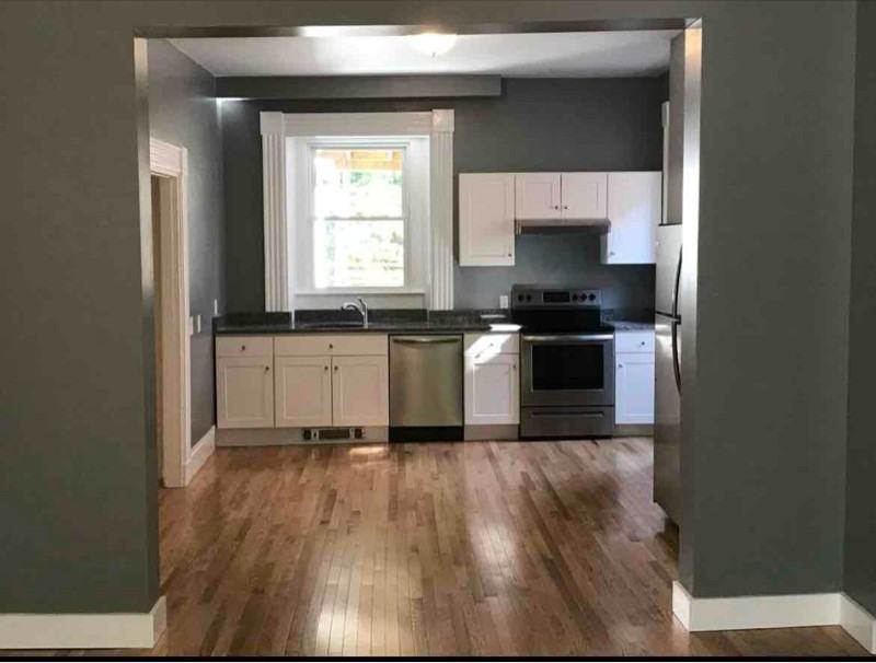 74 3rd St #2 - Photo 3 of 9