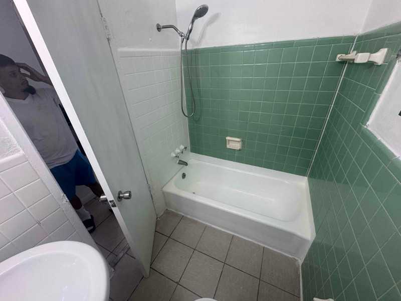 7000 Nw 8th Ave #6 - Photo 2 of 5