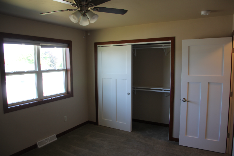 2413 Welhouse Dr - Photo 7 of 20