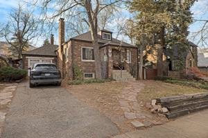 featured image of 929 11th St #3