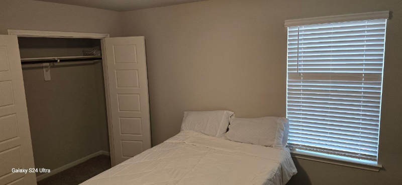 22835 Ephesus Ave - Photo 3 of 5