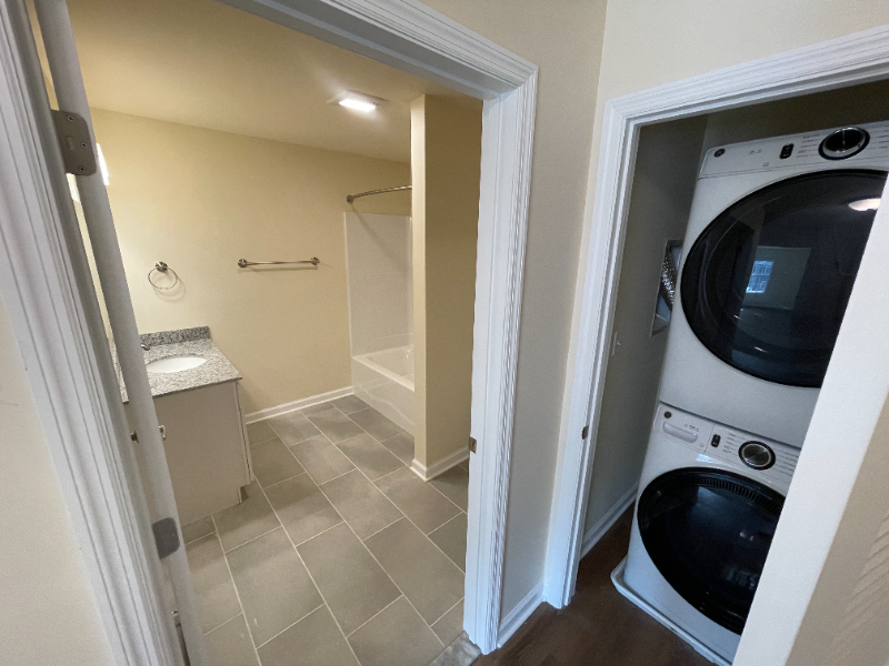 540 Northend Dr #3210 - Photo 6 of 13