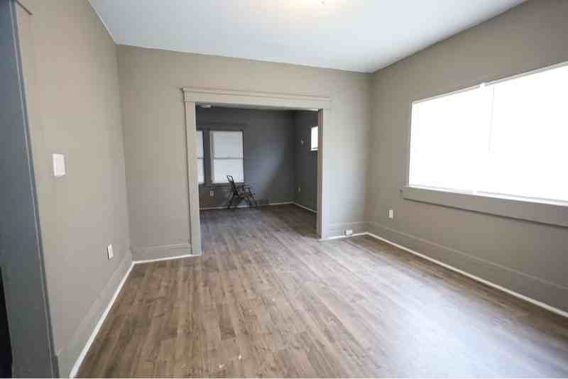 13402 Caine Ave - Photo 7 of 12